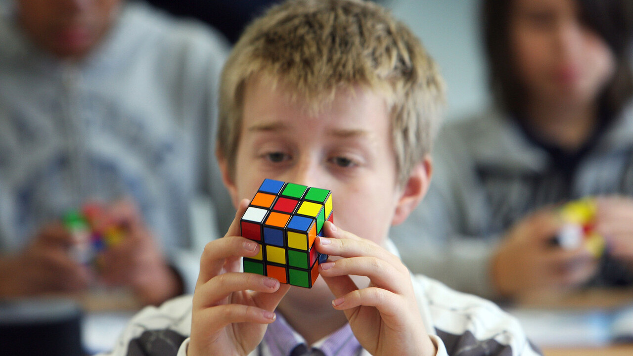 Các Công Thức Học Rubik 3X3 Đơn Giản Cho Trẻ Nhỏ