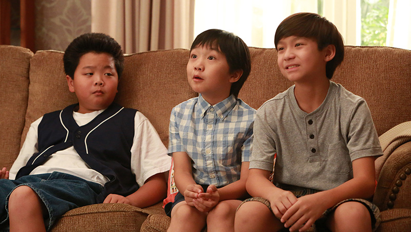 Những bài thơ hay và ý nghĩa sẽ giúp trẻ phát triển ngôn ngữ, kỹ năng nghe, nói và góp phần hình thành nhân cách sau này.