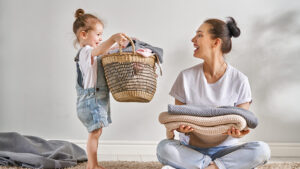 10 Bài Thơ Về Mẹ Hay, Ngắn Và Dễ Thuộc Cho Trẻ Mầm Non