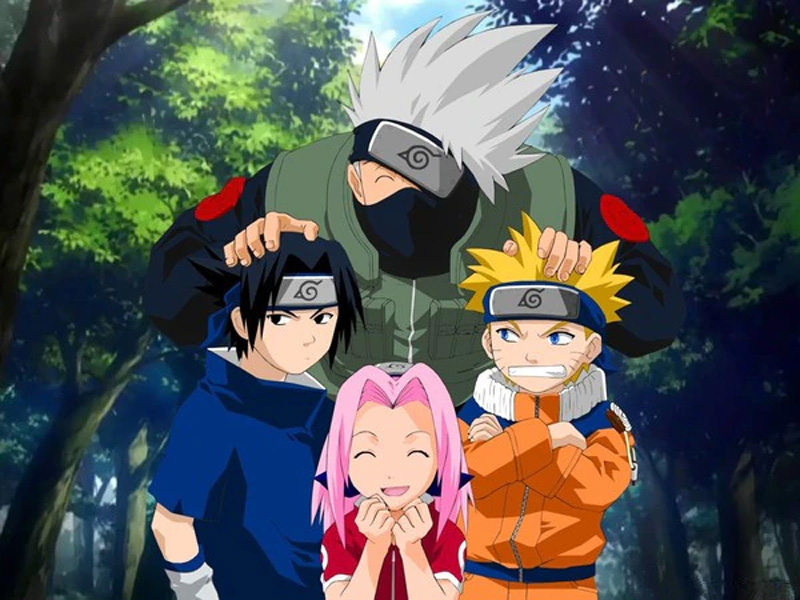 Đội 7 gồm thầy Kakashi, Naruto, Sasuke và Sakura