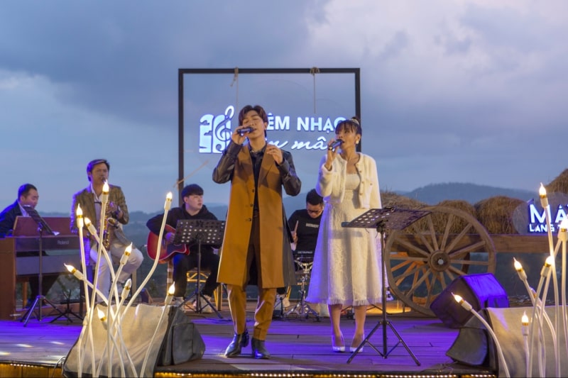 Bài hát khiến giới trẻ Việt “phát cuồng” đến từ cặp đôi Tăng Phúc - Trương Thảo Nhi