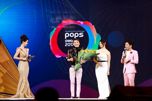 Đàm Vĩnh Hưng đạt giải thưởng cống hiến tại POPS Awards 2017