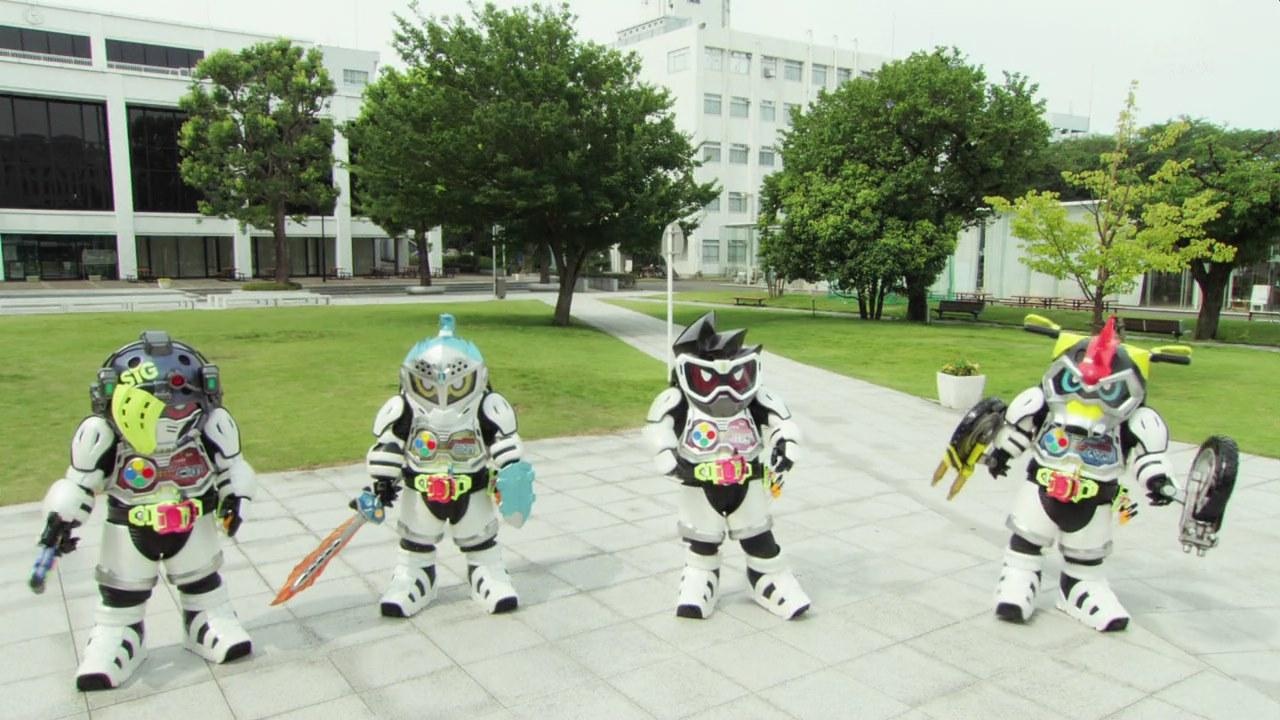 Sau Zi-O, POPS mua thêm bản quyền cho 2 bộ Kamen Rider